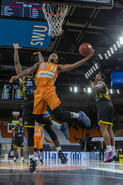 滑雪的巨大 滑雪的巨大